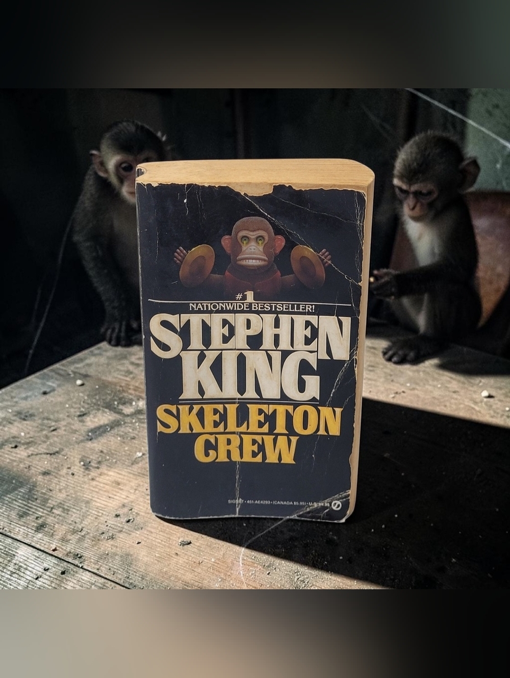 1985 Stephen King Skeleton Crew "The Monkey" First Printing Heavy Wear And Tear